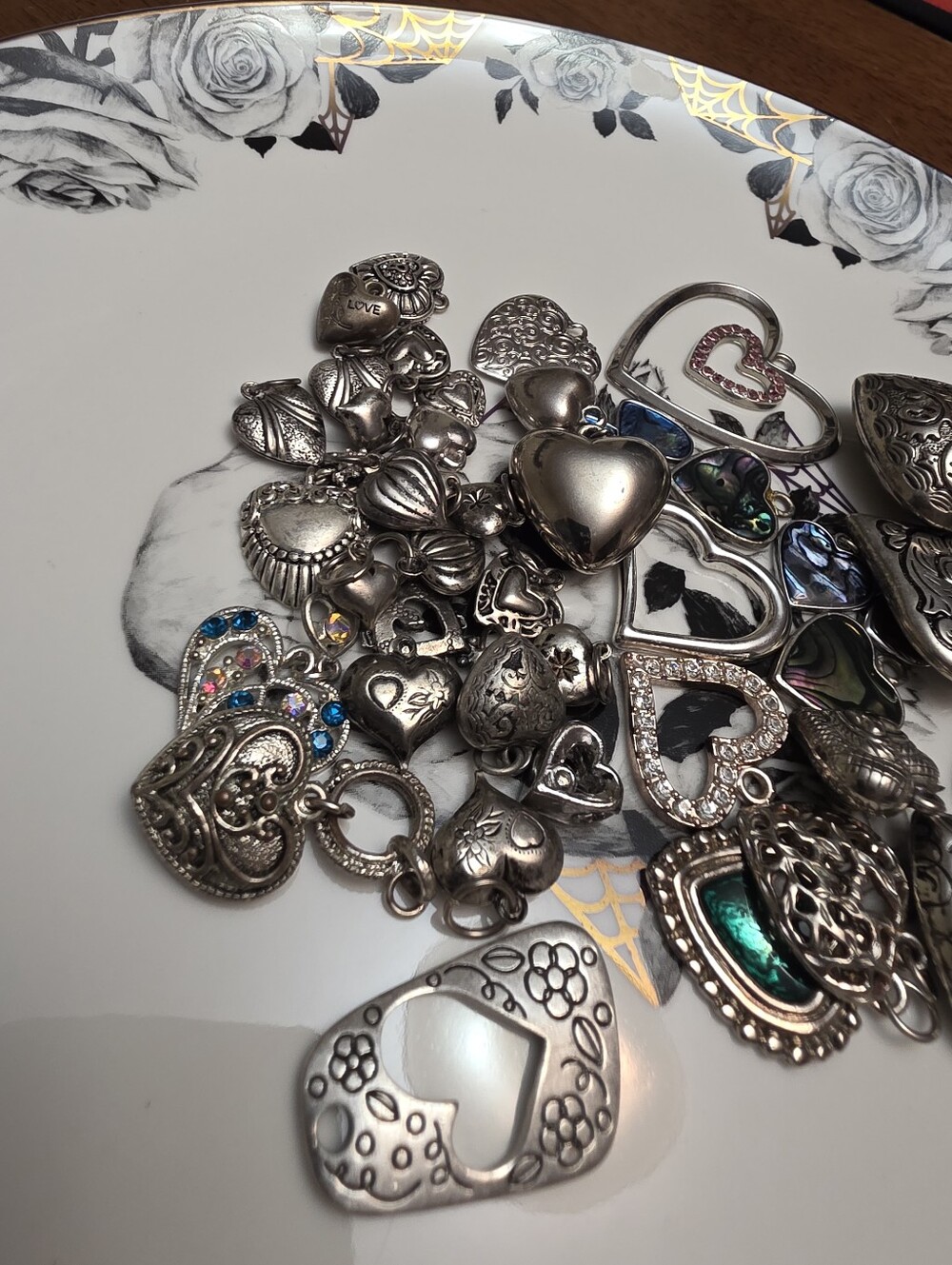 43 Vintage/costume Silver Toned Heart Charm Craft Lot Bundle Estate - Picture 13 of 13